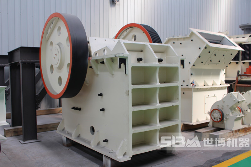 顎式破碎機(jī)，石頭碾碎機(jī)