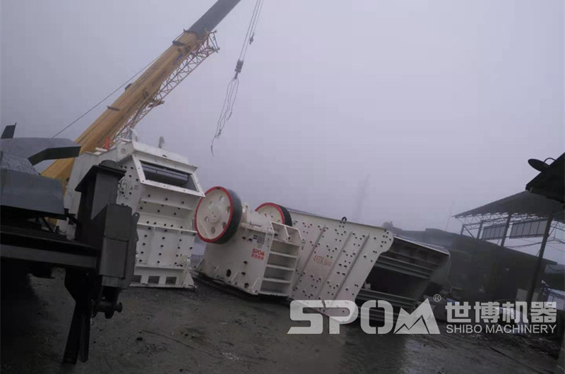 石頭破碎石子的碎石機設(shè)備